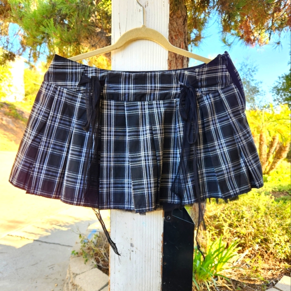 Killstar black and grey plaid mini skirt